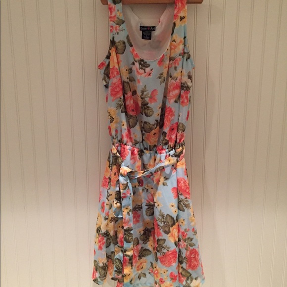 Floral summer dress - Picture 3 of 3